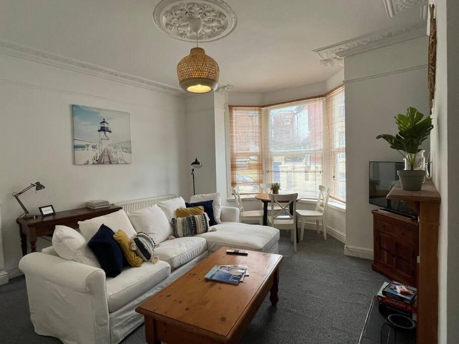 Apartament Little Southsea Flat Portsmouth Zewnętrze zdjęcie